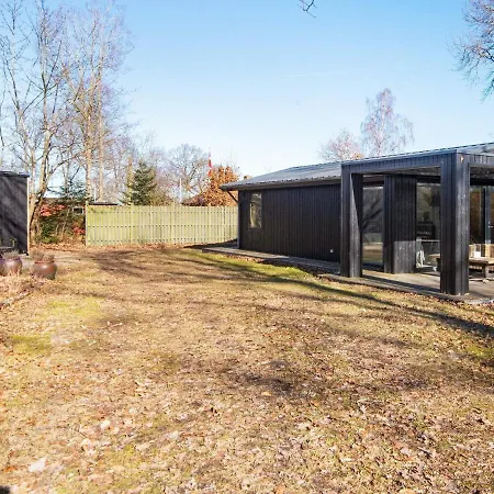 5 Star Holiday Home In Alling Bro Holiday home *