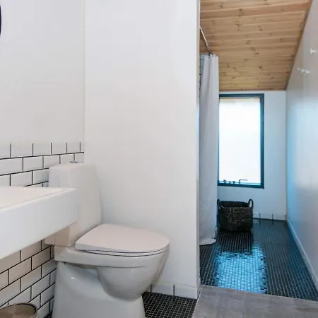 5 Star Holiday Home In Alling Bro *